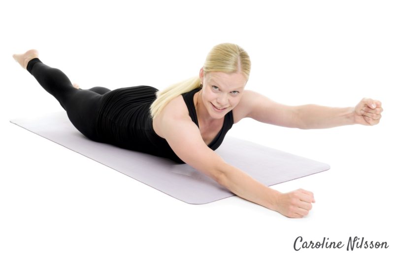 diagonala rygglyft är bra träning för ryggmusklerna